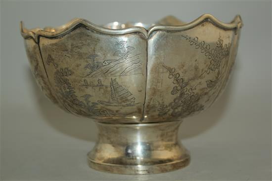 An early 20th century Chinese silver circular rose bowl, 10.5 oz.